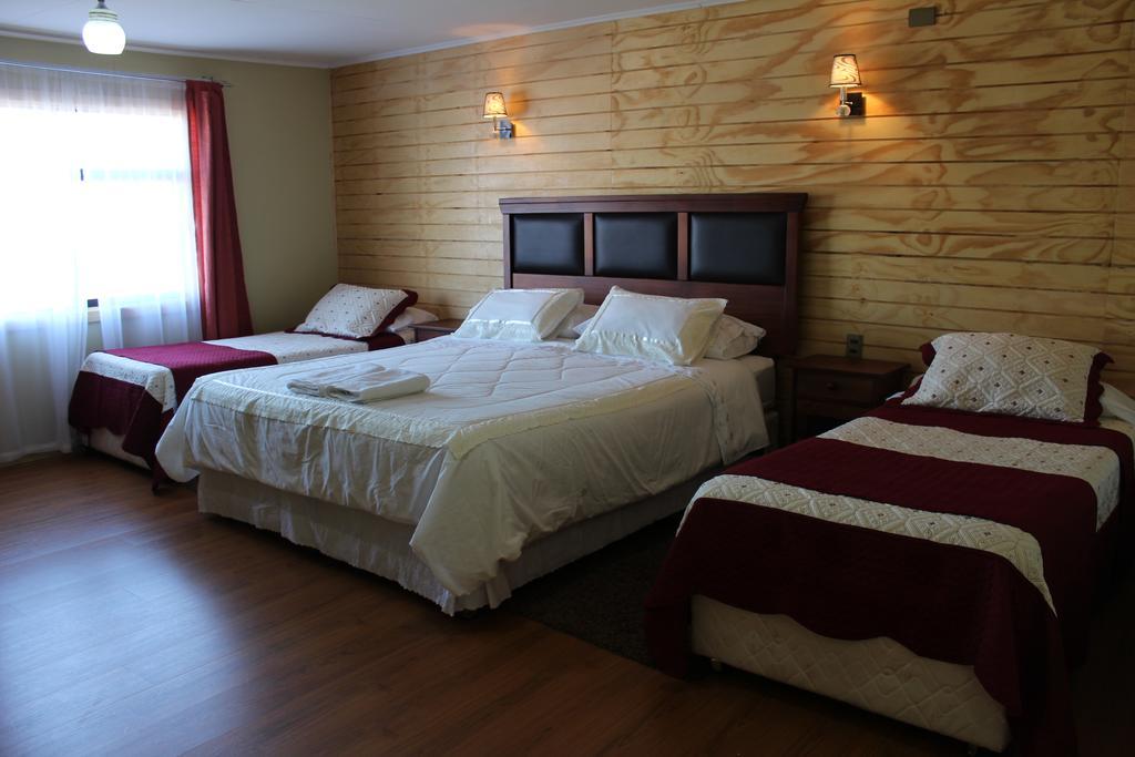 Bed and Breakfast Casa Lucy Пуерто-Наталес Екстер'єр фото